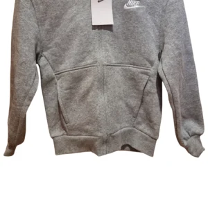 Nike Sportswear cipzáras pulóver – szürke - szilvora.hu
